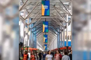 calcadao de osasco ganha paineis