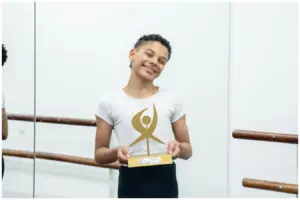 bailarino de barueri vence festival de dança de joinville