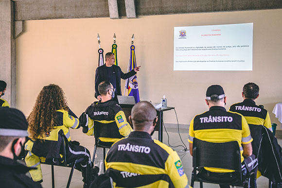 agentes de trânsito santana