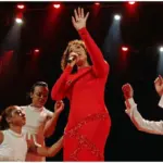 uma saudação às divas celebra 10 anos no teatro aspro em osasco