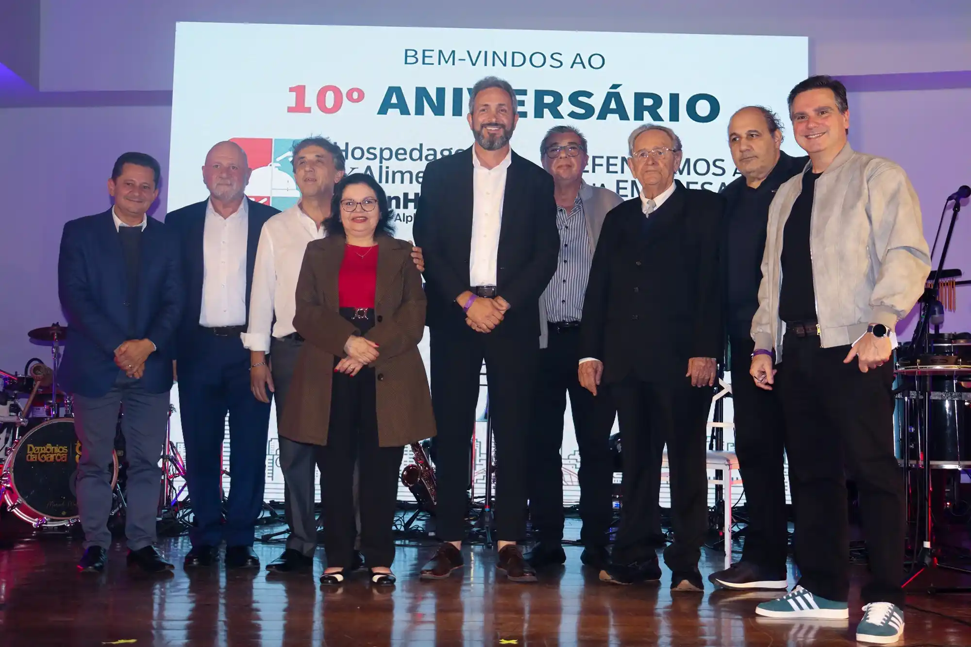 10 anos sinhores (2)