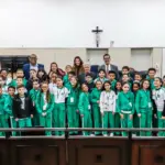 alunos visitam forum de osasco