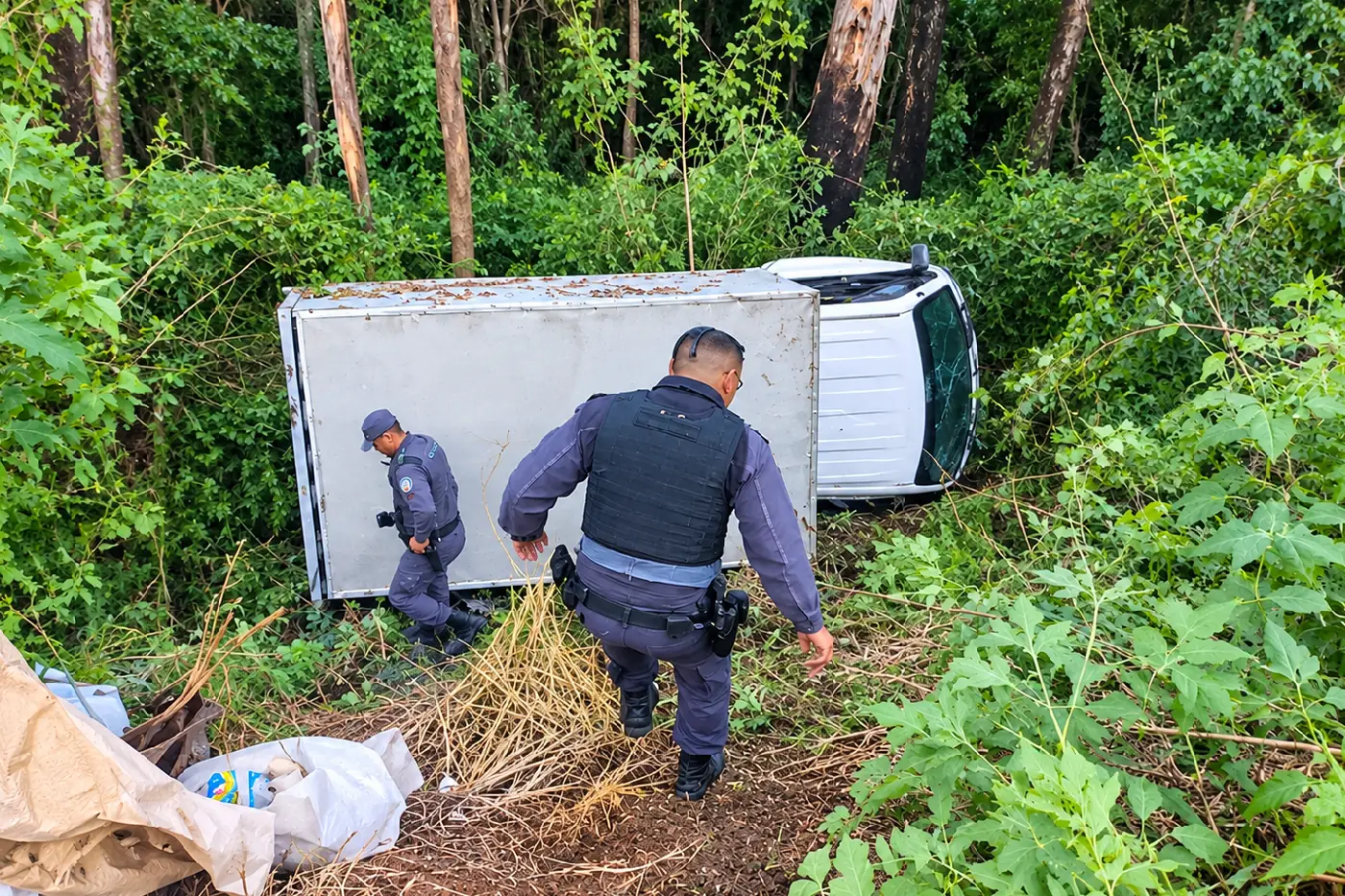 caminhão roubado jandira