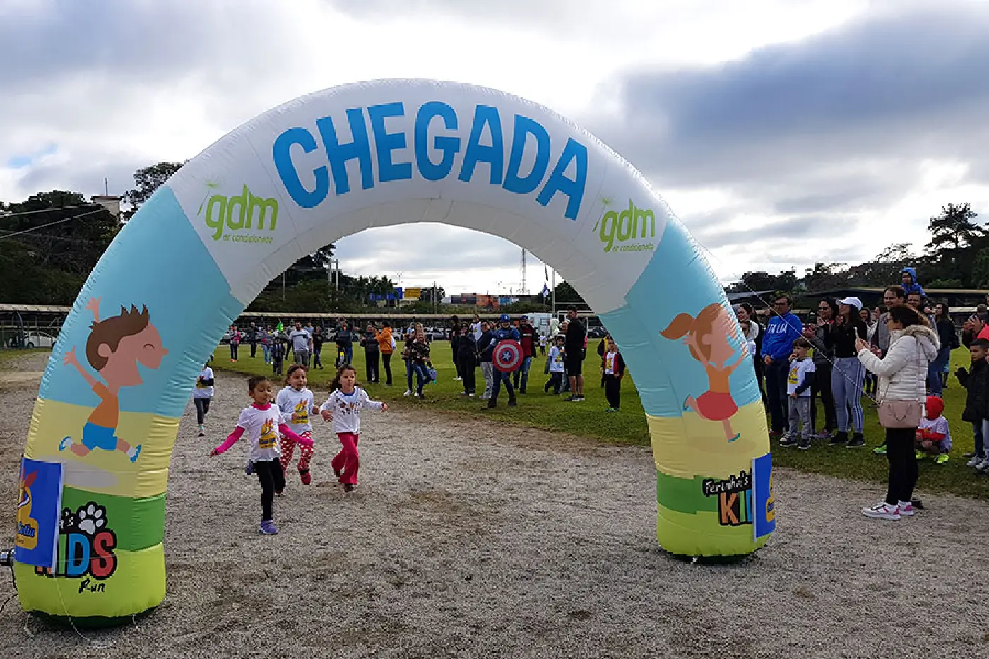 corre cotia kids