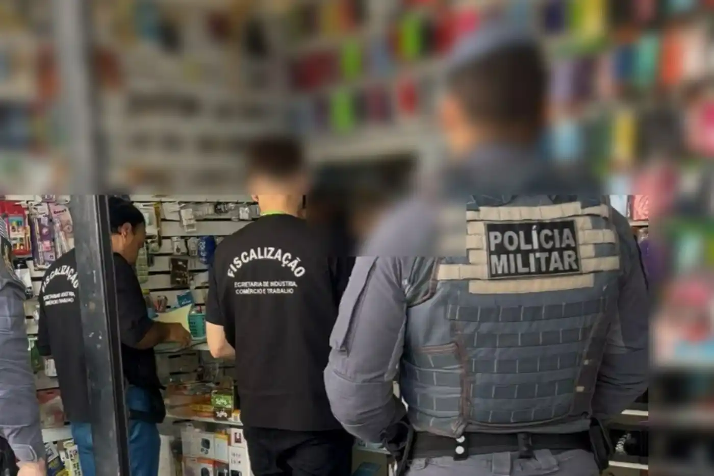 pm fiscaliza lojas de celulares barueri