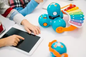 brinquedos ia criancas