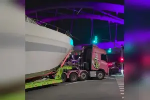 lancha em osasco
